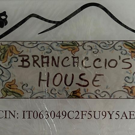 Brancaccio'S House Hotel Naples Exterior photo