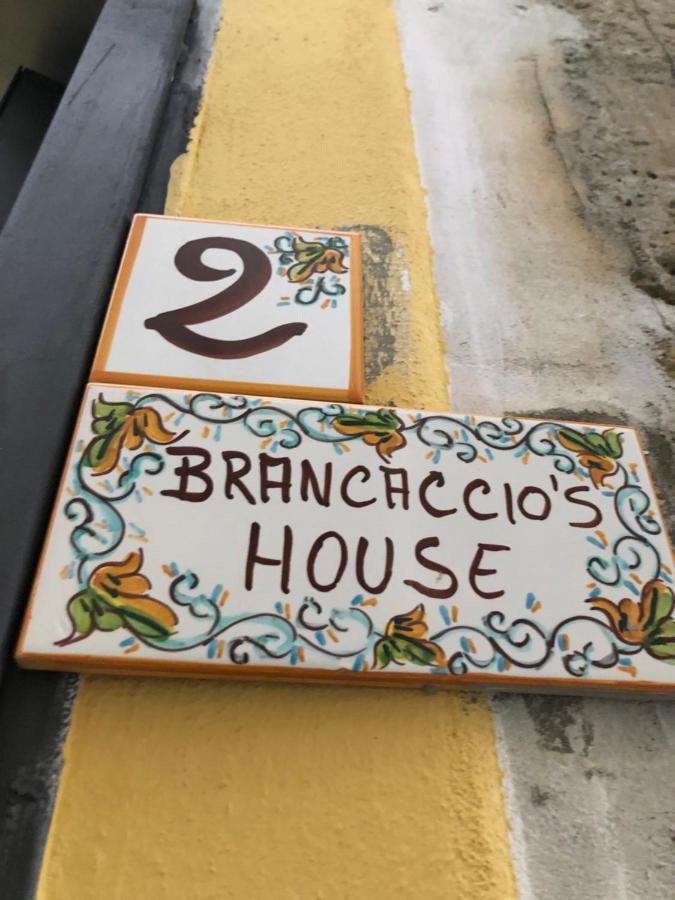 Brancaccio'S House Hotel Naples Exterior photo